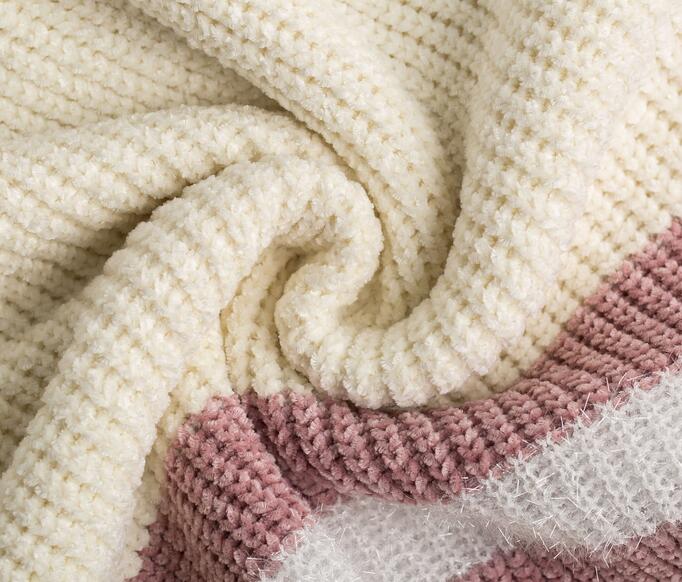 雪尼爾面料的優(yōu)缺點(diǎn)